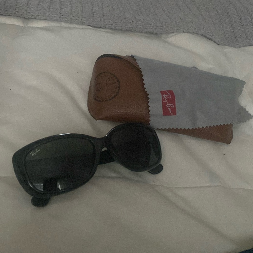 Jackie Ohh's Ray Ban Sunglasses